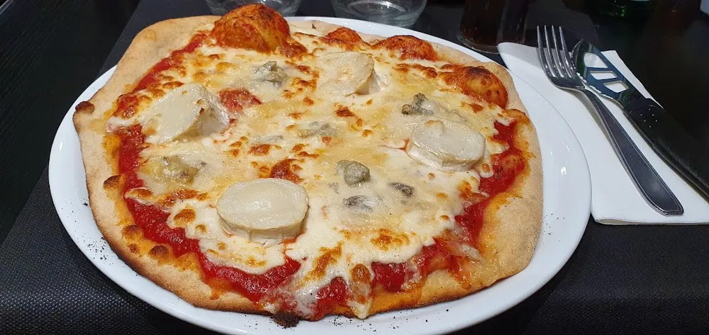 Pizza 4 Fromages