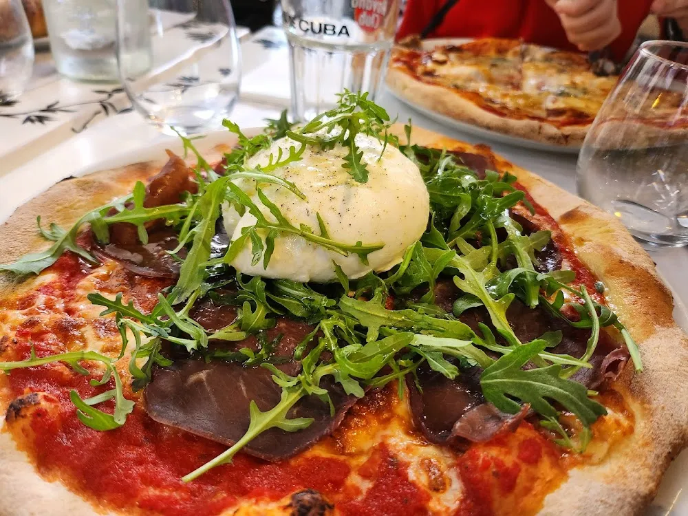 Pizza Bresaola